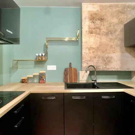 דירה Hello #2 By Melrose באיו