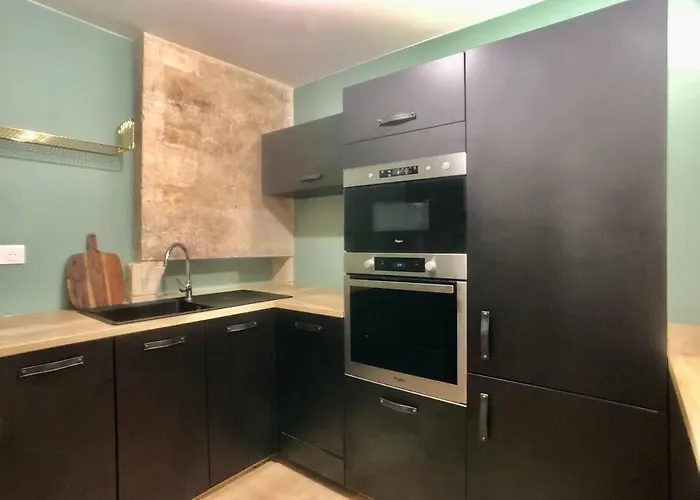 Hello #2 By Melrose * באיו