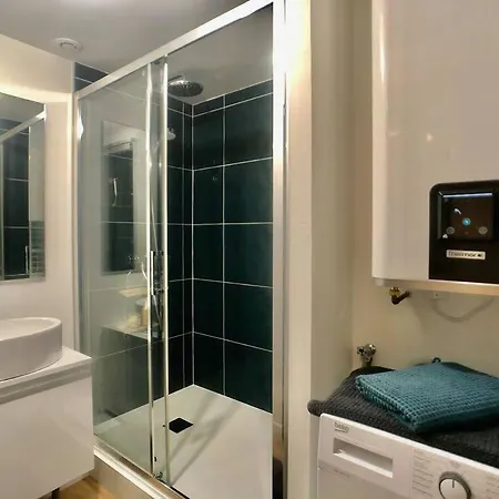 Hello #2 By Melrose * Bayeux