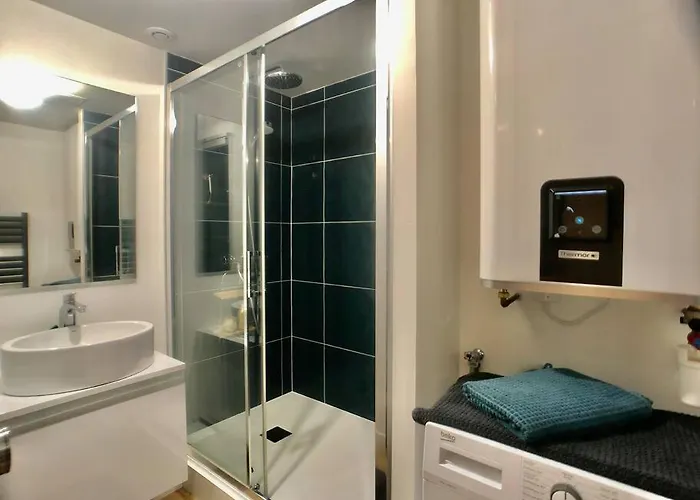 Hello #2 By Melrose * 바이외