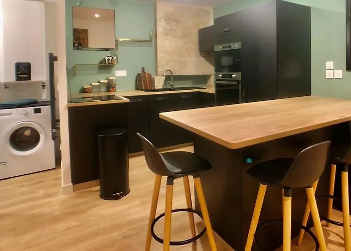 Hello #2 By Melrose * 바이외